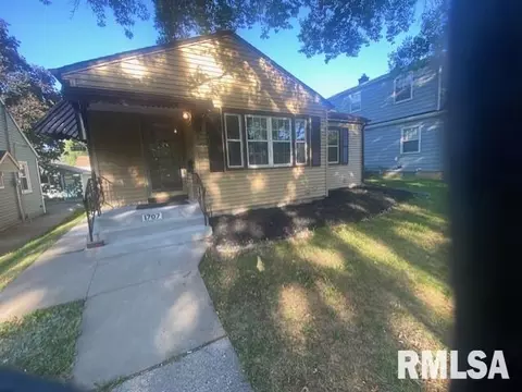1707 18th Street C, Moline, IL 61265 photo 3