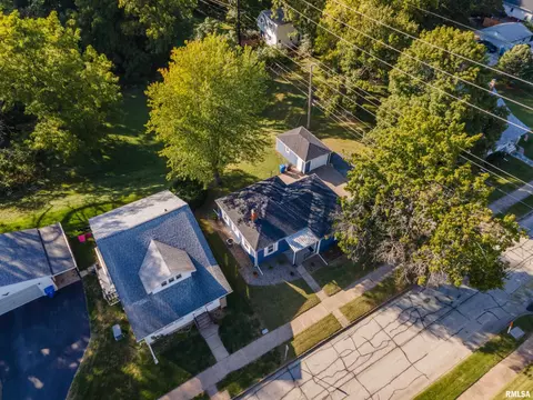 2615 4th St, Moline, IL 61265 photo 26