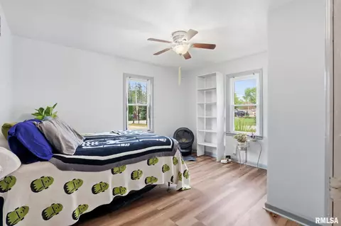 5007 48th St, Moline, IL 61265 photo 10