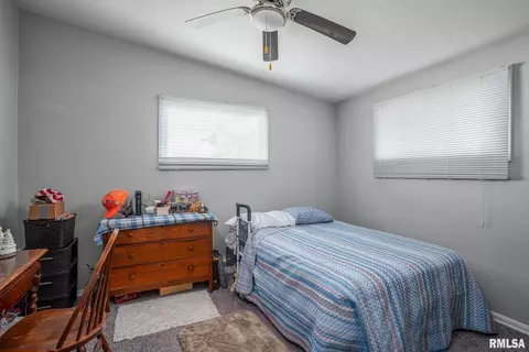 3209 15th Ave, Moline, IL 61265 photo 9