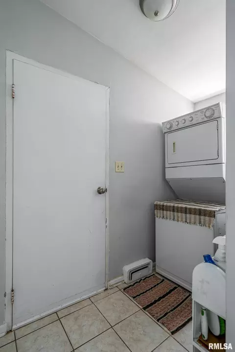 3209 15th Ave, Moline, IL 61265 photo 7