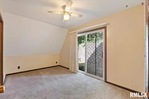 2901 32nd Ave, Moline, IL 61265 photo 16