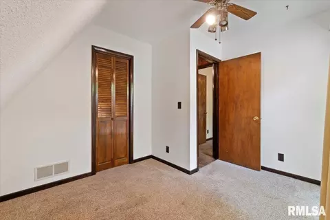 2901 32nd Ave, Moline, IL 61265 photo 19