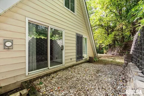 2901 32nd Ave, Moline, IL 61265 photo 36
