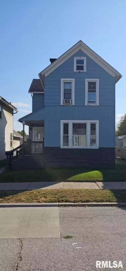 1839 W 4th St, Davenport, IA 52802