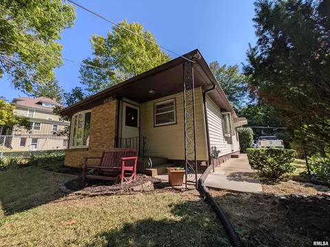 1930 11th Avenue A, Moline, IL 61265