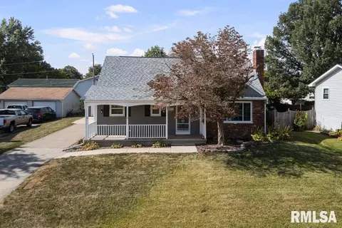 612 12th Ave, Hampton, IL 61256