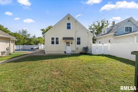 553 25th Ave, Moline, IL 61265 photo 6