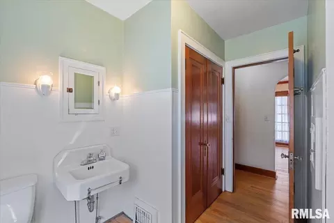 553 25th Ave, Moline, IL 61265 photo 21