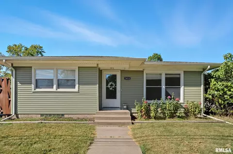 3624 Marquette St, Davenport, IA 52804