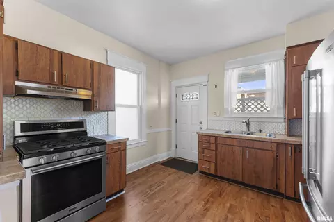 1315 7th Ave, Moline, IL 61265 photo 8