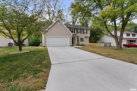 706 E 6th St, Coal Valley, IL 61240 photo 2
