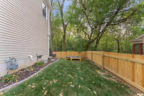 706 E 6th St, Coal Valley, IL 61240 photo 25
