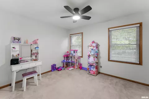 706 E 6th St, Coal Valley, IL 61240 photo 14
