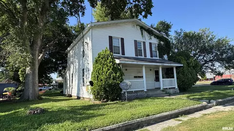 1808 Pine St, Murphysboro, IL 62966
