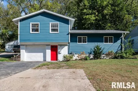 1709 Christie St, Davenport, IA 52803