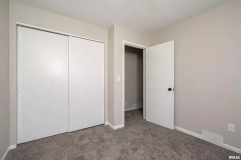 3608 34th St, Moline, IL 61265 photo 40