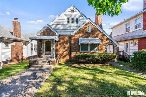2134 15th Street A, Moline, IL 61265