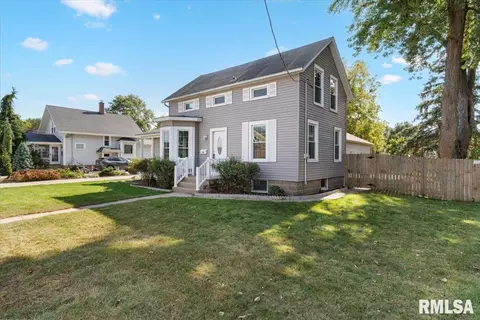 508 E North St, Geneseo, IL 61254 photo 2