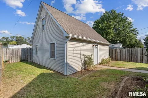 2421 15th Ave, Moline, IL 61265 photo 42