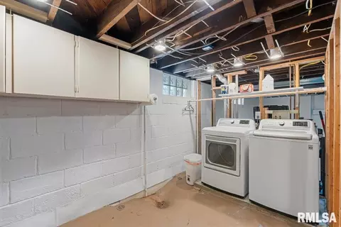 2421 15th Ave, Moline, IL 61265 photo 34