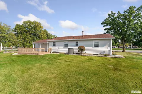 4757 19th Ave, Moline, IL 61265 photo 6