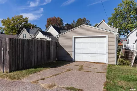 1546 28th Ave, Moline, IL 61265 photo 30