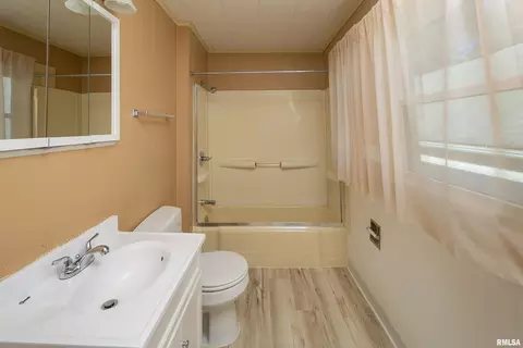 1546 28th Ave, Moline, IL 61265 photo 19