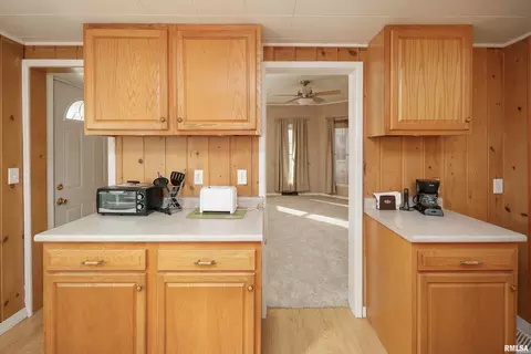 1546 28th Ave, Moline, IL 61265 photo 15