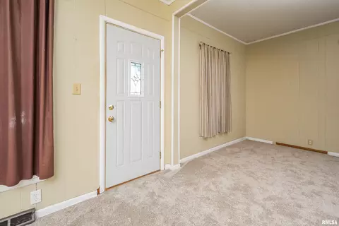 1546 28th Ave, Moline, IL 61265 photo 3