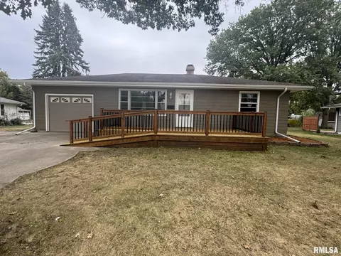 522 Beach St S, Kewanee, IL 61443