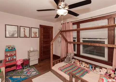 2424 4th St, Moline, IL 61265 photo 33