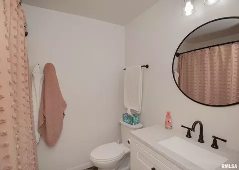 2424 4th St, Moline, IL 61265 photo 26