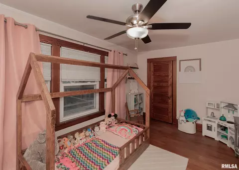 2424 4th St, Moline, IL 61265 photo 32