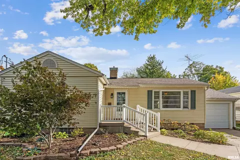 712 S Spring St, Geneseo, IL 61254