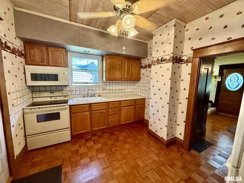 407 Ross St, Kewanee, IL 61443 photo 15