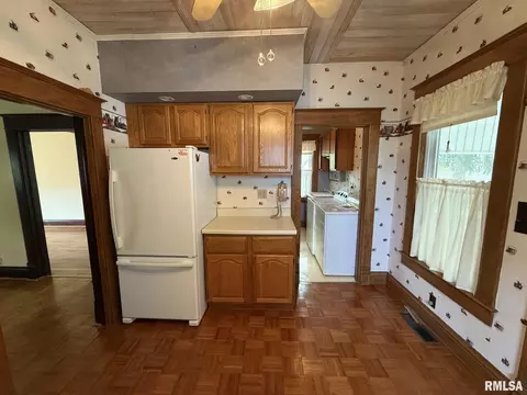 407 Ross St, Kewanee, IL 61443 photo 17