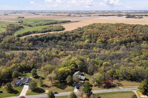 13 Deer Run Rd, Orion, IL 61273 photo 2