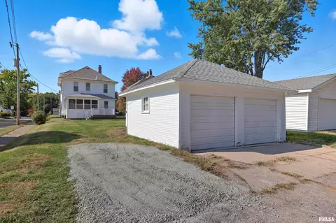 1926 14th St, Moline, IL 61265 photo 35