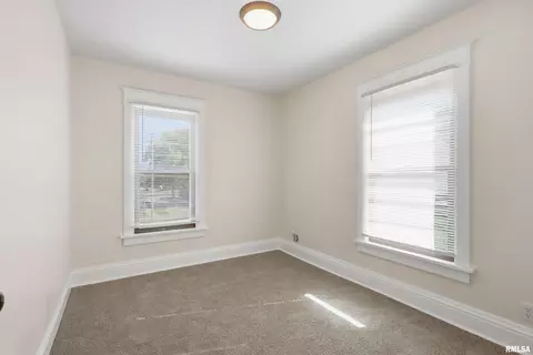 1926 14th St, Moline, IL 61265 photo 24