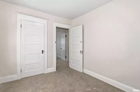 1926 14th St, Moline, IL 61265 photo 25