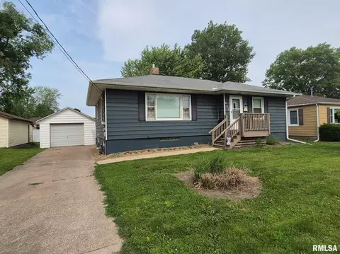 825 S Congress St, Geneseo, IL 61254