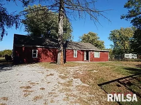 5430 Ricker Hill Rd, Davenport, IA 52802
