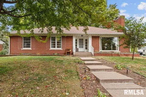 510 W Garfield St, Davenport, IA 52803