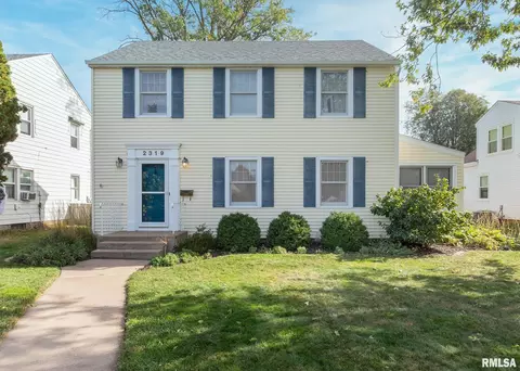 2319 Leclaire St, Davenport, IA 52803