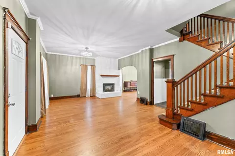 820 20th Ave, Moline, IL 61265 photo 6