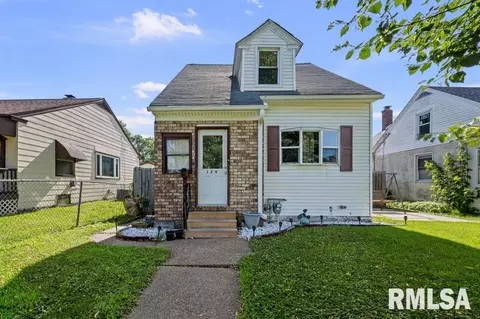 129 S Birchwood Ave, Davenport, IA 52802