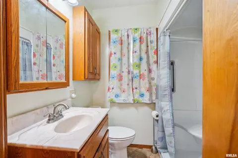 603 33rd Ave, Moline, IL 61265 photo 14