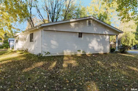 829 Melody Ln, Herrin, IL 62948 photo 20