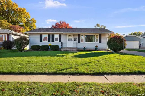 4226 26th Ave, Rock Island, IL 61201